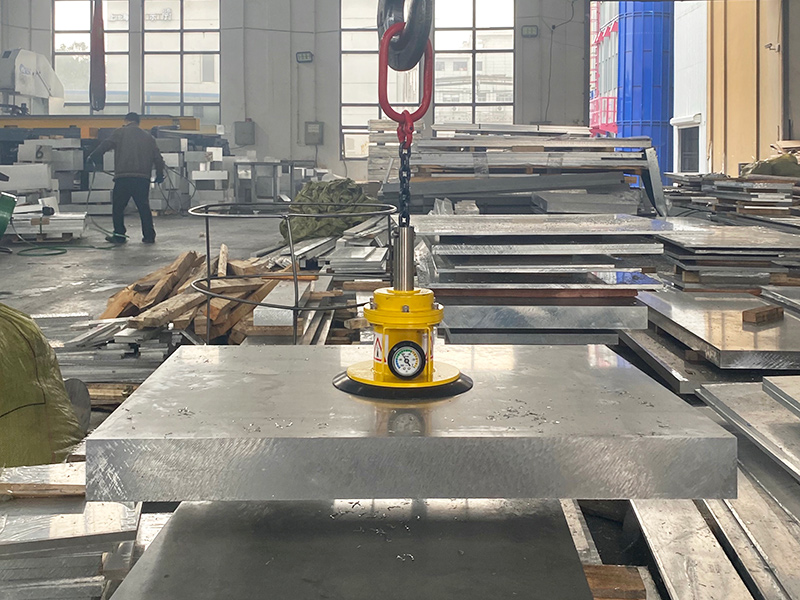 Aluminum Sheet Lifting